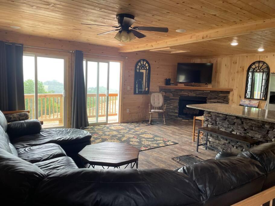 Crestview-spectacular 3 Bed 3 Bath 5 Min To Slopes Holiday home *